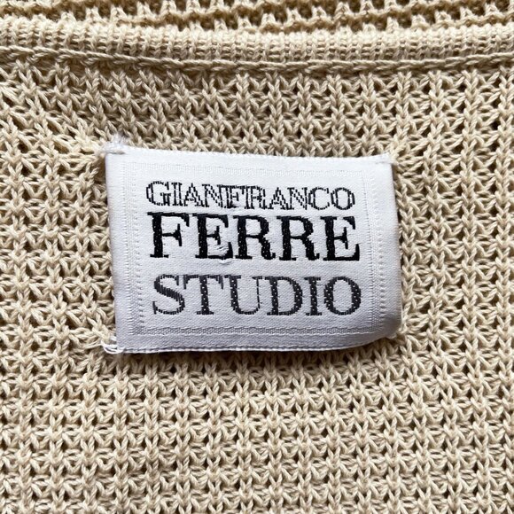 Gianfranco Ferré 1990s Vintage Beige Leather & Knit V-Neck Sweater Top - Picture 6 of 9